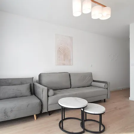 Apartamento Rentplanet - Marina